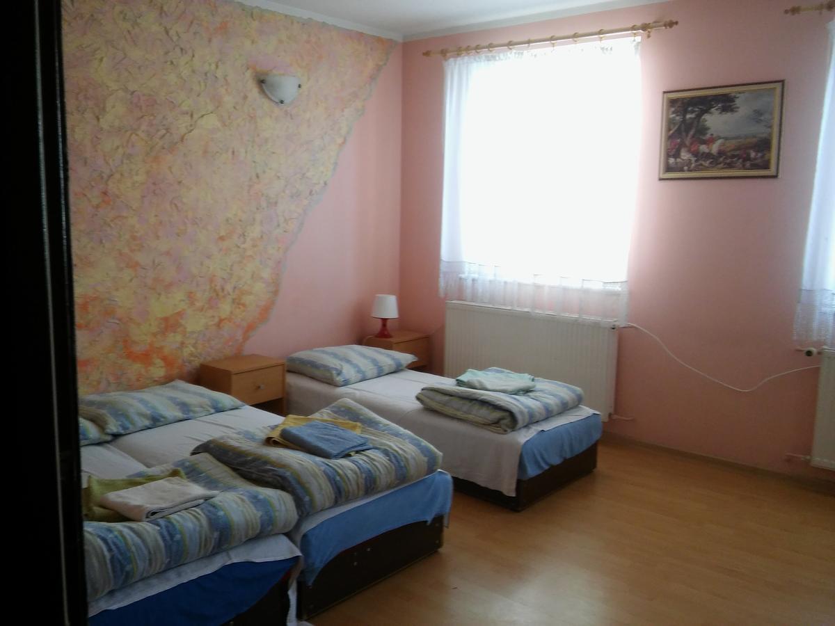 Motel Ararat Kolobrzeg Exterior photo